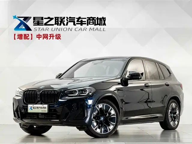 Фотография автомобиля — BMW iX3