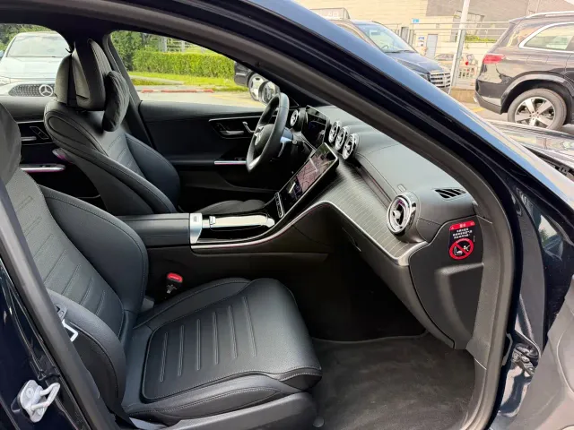 Mercedes-Benz C-Class — Фото автомобиля 19
