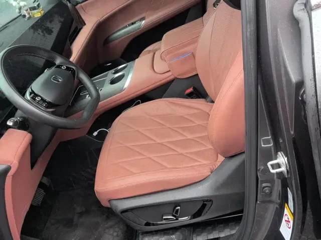 Changan CS75 Plus — Фото автомобиля 7