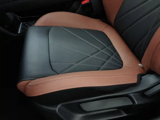 Changan Eado — Фото автомобиля 20