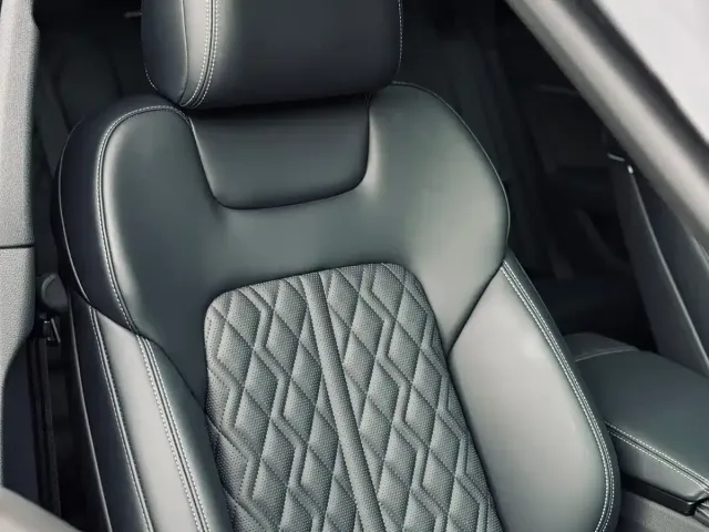 Audi A6L — Фото автомобиля 7