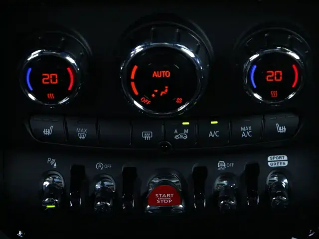 MINI Clubman — Фото автомобиля 15