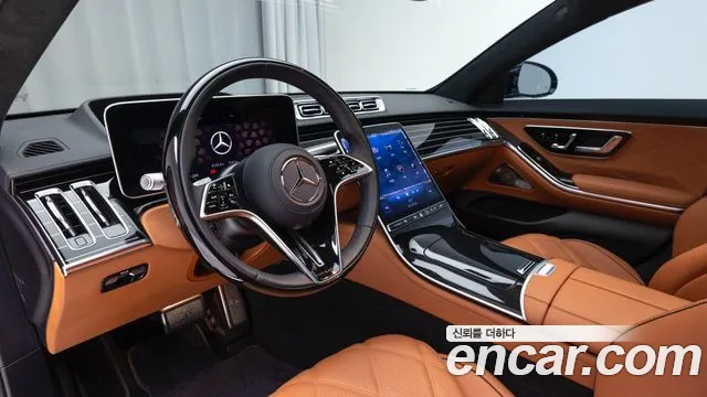 Mercedes-Benz S-Class — Фото автомобиля 11