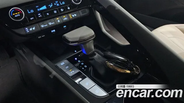 Hyundai AVANTE Новый Avante (CN7) — Фото автомобиля 9