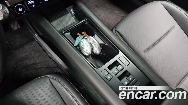 Hyundai Ioniq6 — Фото автомобиля 16