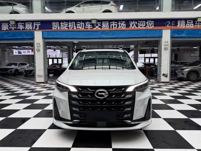 GAC Trumpchi M6 — Фото автомобиля 2