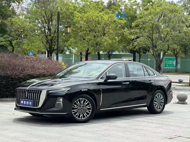 Фотография автомобиля — Hongqi H5