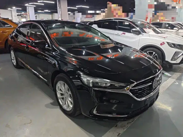 Buick LaCrosse — Фото автомобиля 3