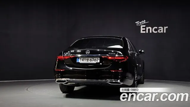 Mercedes-Benz S-Class — Фото автомобиля 4