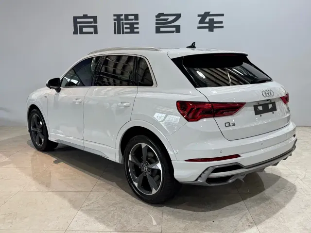 Audi Q3 — Фото автомобиля 6