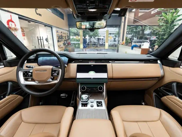Land Rover Range Rover — Фото автомобиля 7