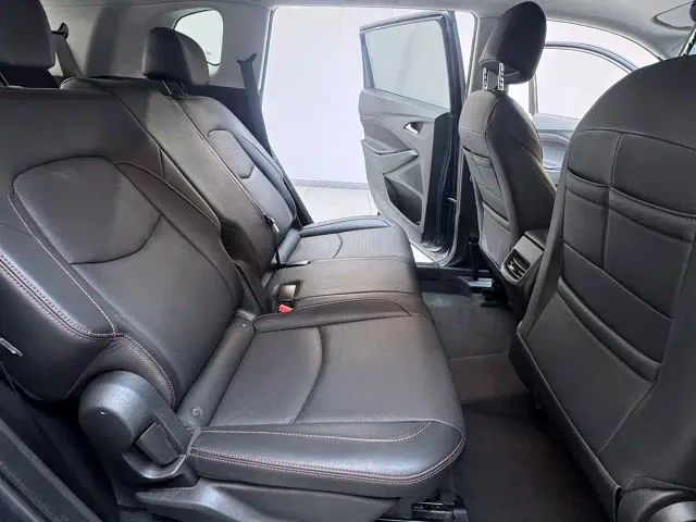 Chevrolet Volando 2020 Mild Hybrid Redline 530T Automatic Premium Edition (5+2 seater) — Фото автомобиля 15