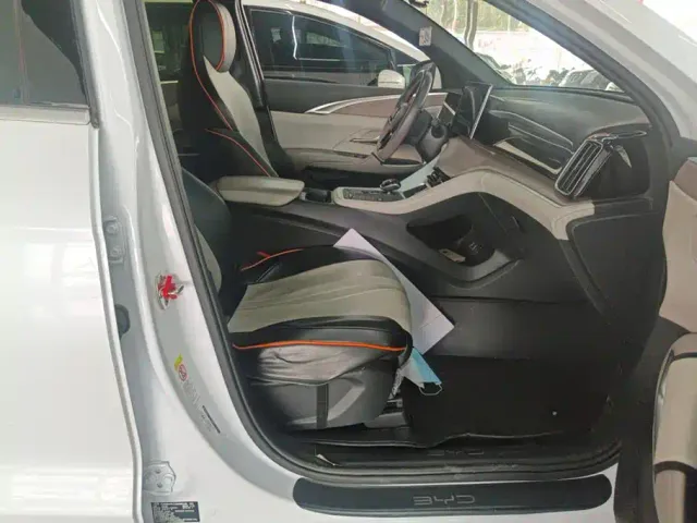 BYD Song Pro — Фото автомобиля 8