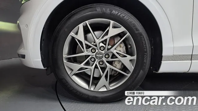 Genesis GV70 — Фото автомобиля 4
