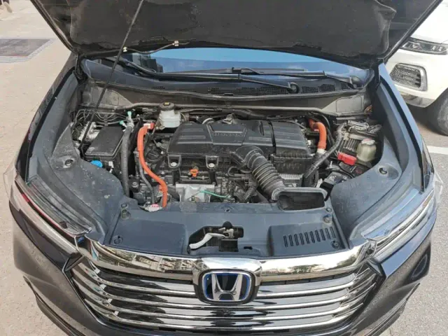 Honda Odyssey — Фото автомобиля 19