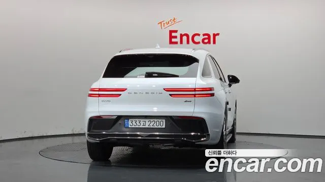 Genesis GV70 — Фото автомобиля 4