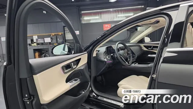 Mercedes-Benz E-Class W214 — Фото автомобиля 13