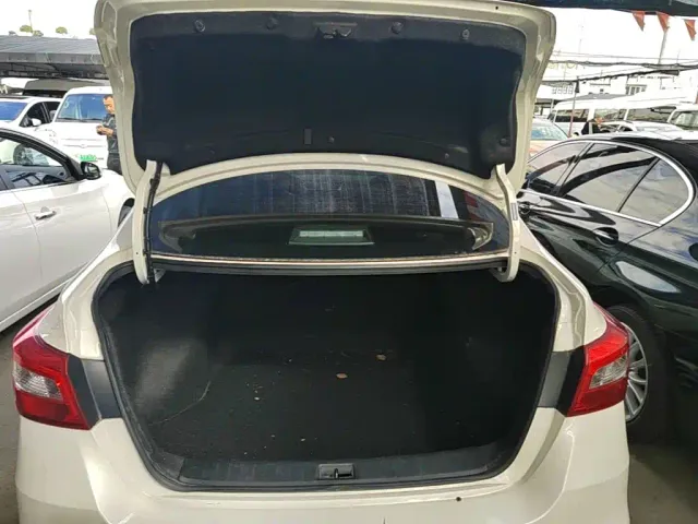 Nissan Sylphy — Фото автомобиля 18