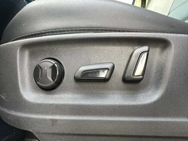 Volkswagen Tharu — Фото автомобиля 12