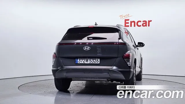 Hyundai Kona SX2 — Фото автомобиля 4