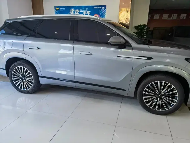 Chery Fengyun T10 — Фото автомобиля 5