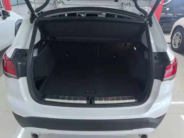 BMW X1 — Фото автомобиля 18