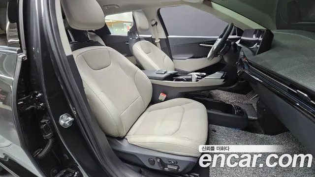 Kia EV6 — Фото автомобиля 22