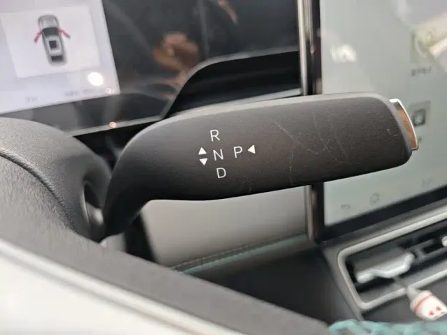 BYD Qin L — Фото автомобиля 13