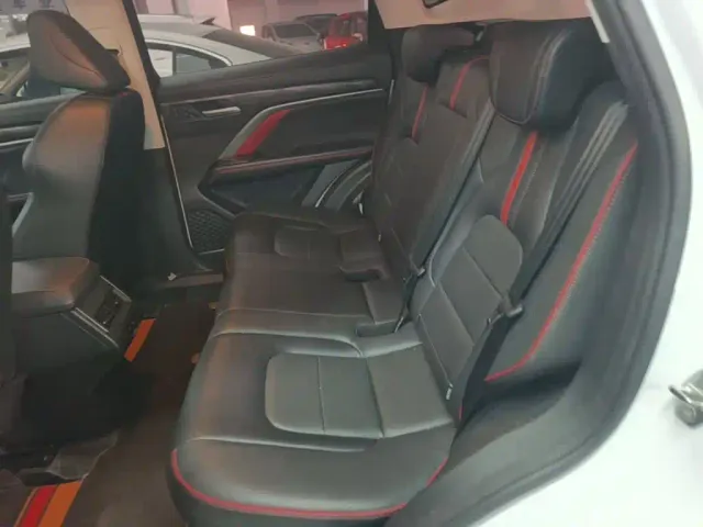 Haval H6 — Фото автомобиля 16