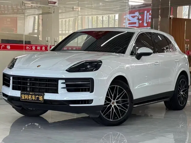 Porsche Cayenne — Фото автомобиля 2