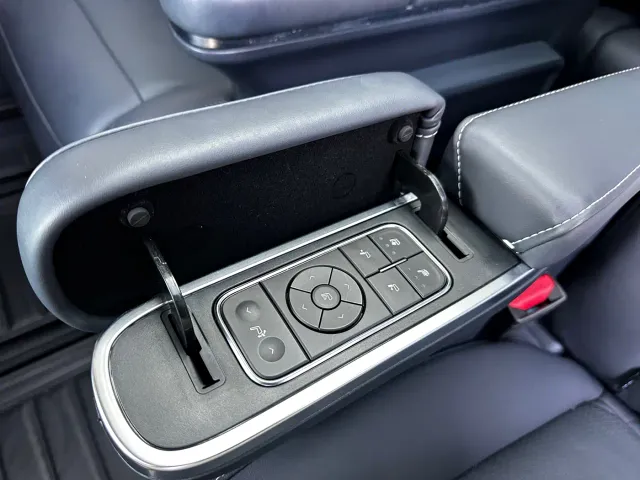 GAC Trumpchi M8 — Фото автомобиля 11