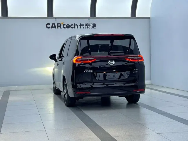 GAC Trumpchi M6 — Фото автомобиля 3