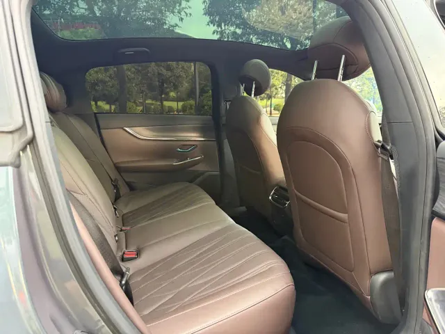 Changan Qiyuan A07 — Фото автомобиля 9