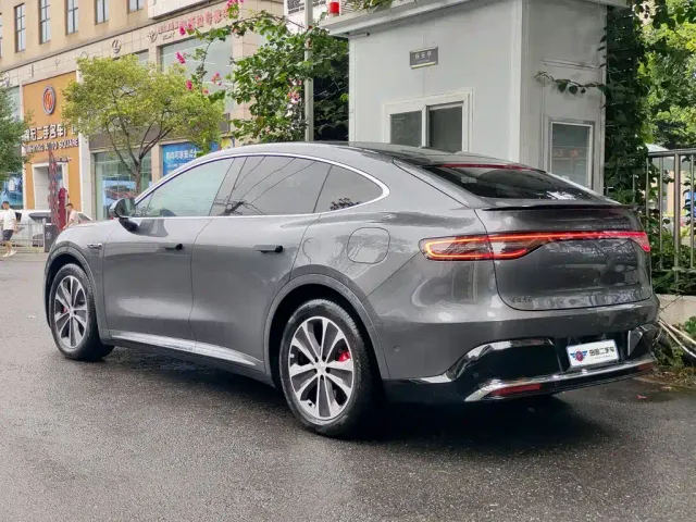 Luxeed R7 — Фото автомобиля 4