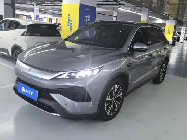 Фотография автомобиля — BYD Song Pro