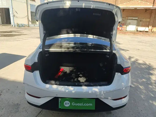 BYD Qin PLUS — Фото автомобиля 18