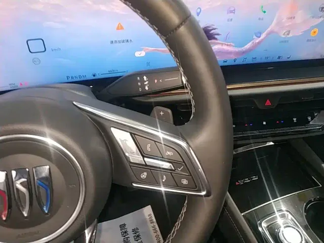 Buick Envision Plus — Фото автомобиля 13