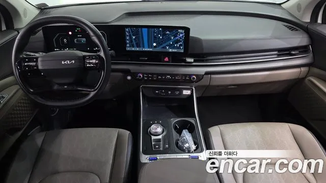 Kia Carnival Generation 4 — Фото автомобиля 10