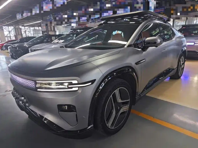 Фотография автомобиля — Changan Qiyuan E07