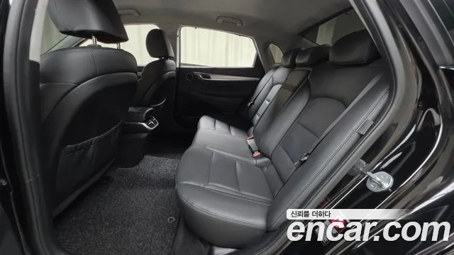 Hyundai Grandeur — Фото автомобиля 12