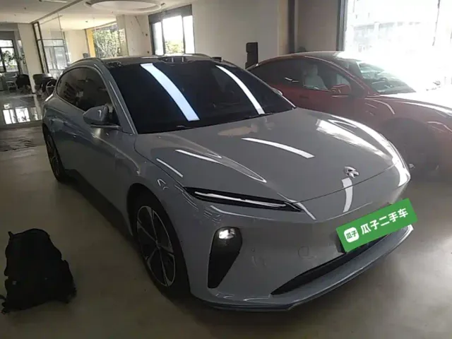 Nio ET5 Touring — Фото автомобиля 3