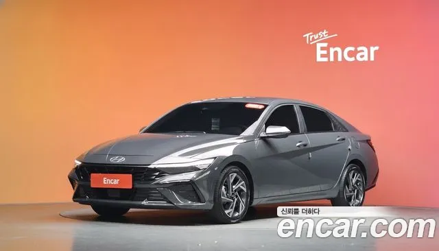 Фотография автомобиля — Hyundai Avante CN7