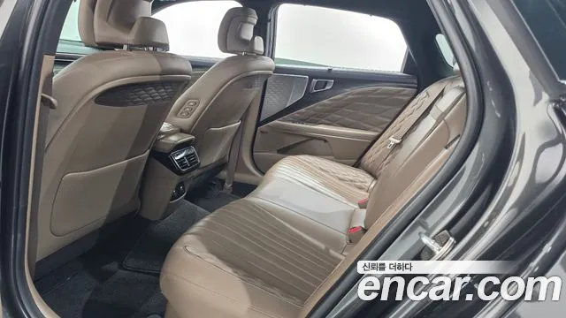 Kia K8 Hybrid — Фото автомобиля 17