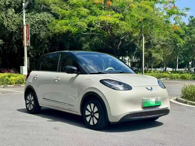 Wuling Bingo — Фото автомобиля 3