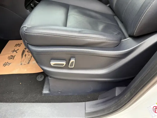 GAC Trumpchi M8 — Фото автомобиля 19