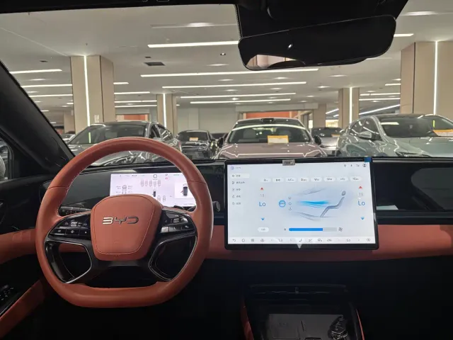BYD Seal — Фото автомобиля 14