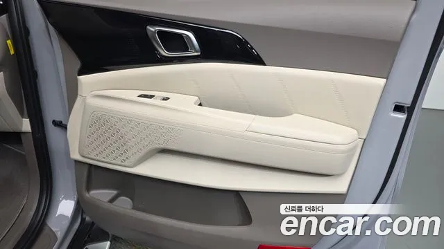 Kia Carnival 4th Gen — Фото автомобиля 13