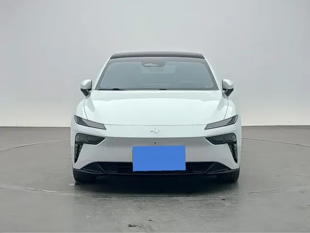 Dongfeng eπ 007 — Фото автомобиля 2