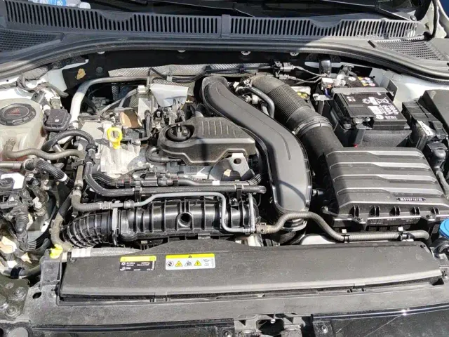 Volkswagen Sagitar — Фото автомобиля 10