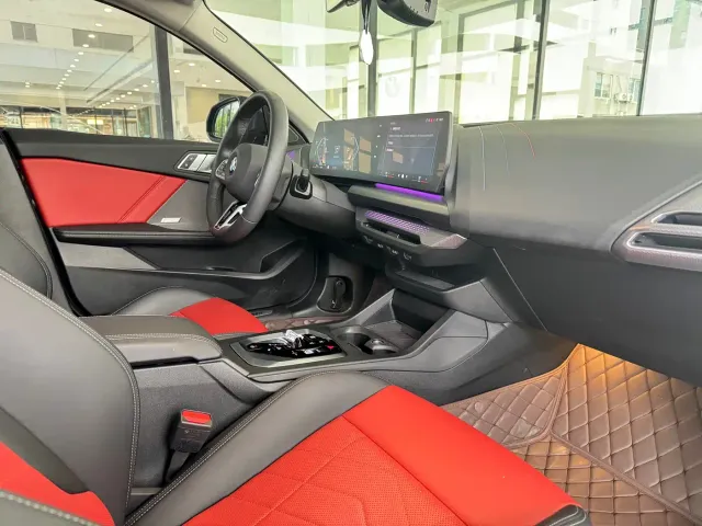 BMW 2 Series — Фото автомобиля 10
